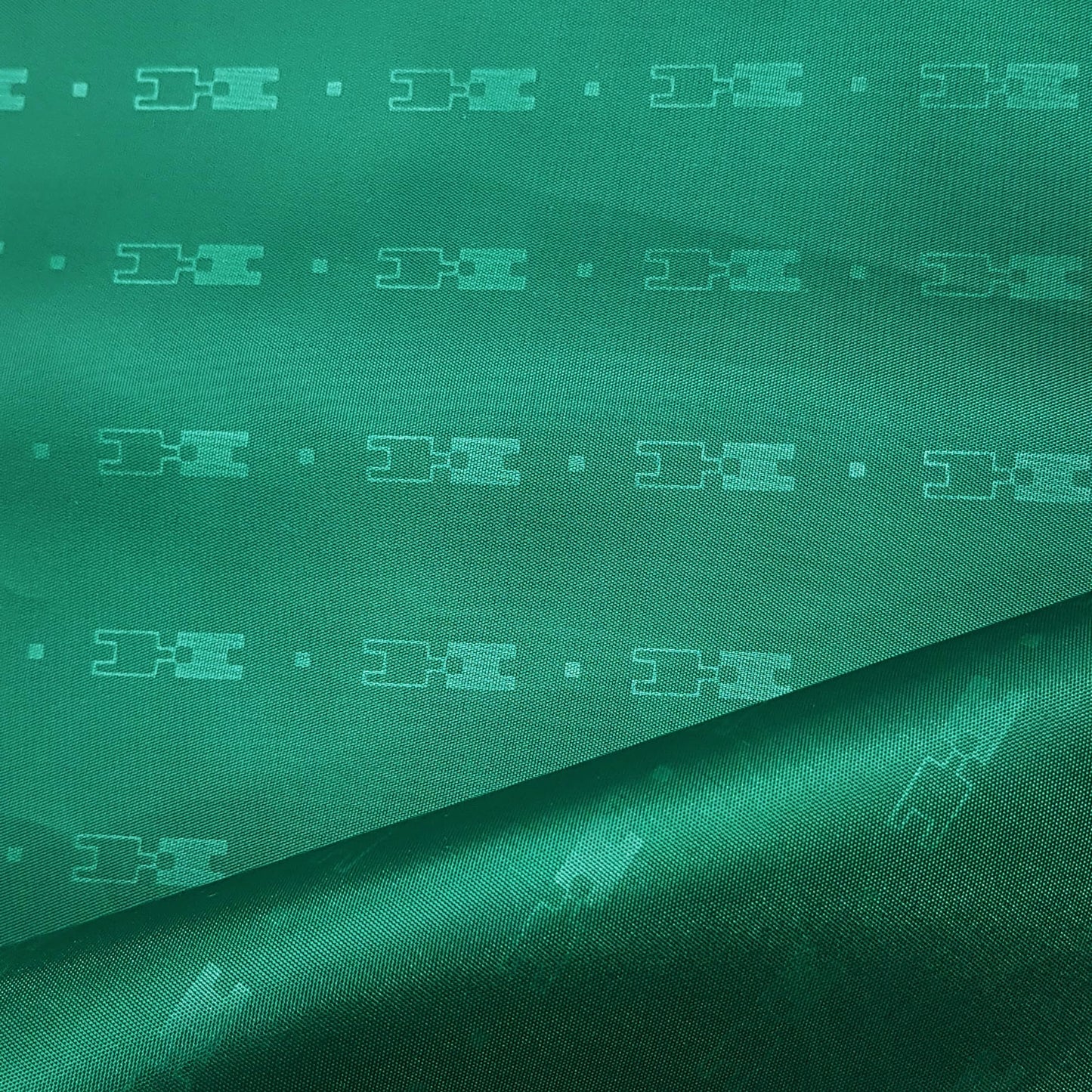 EMBOSS-H-DESIGN/150CM